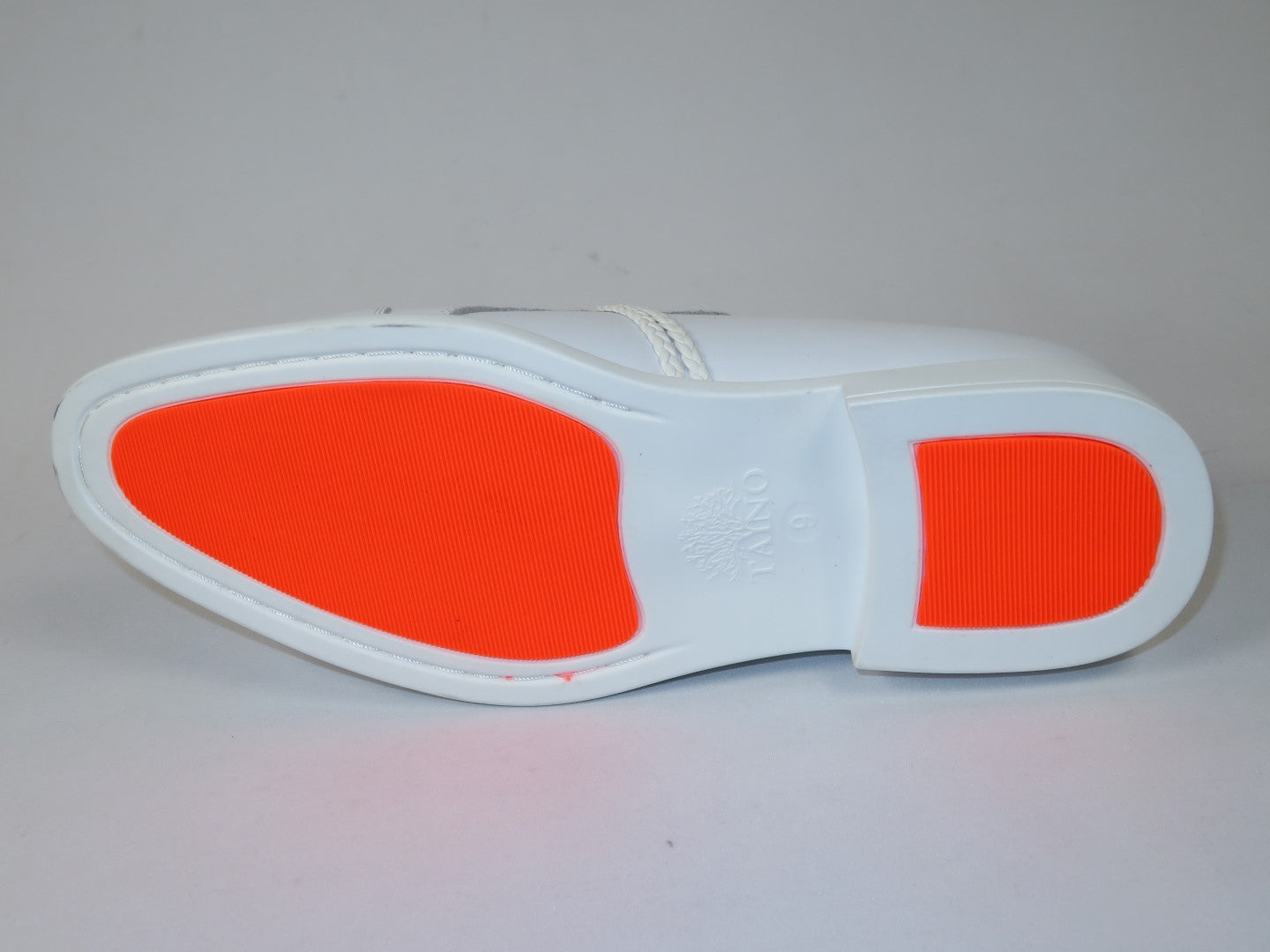 Men's Shoes The Cuban L TAYNO Leather Cap Toe Loafer White