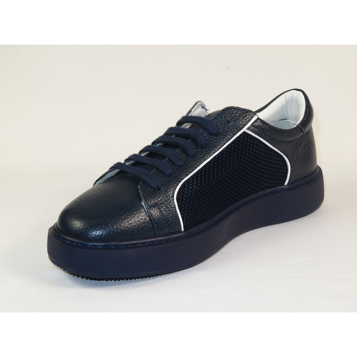 Men's Fashion Sneaker Shoes By SHENBINS Soft Deer Leather Hand Made in Turkey 0830 Navy White