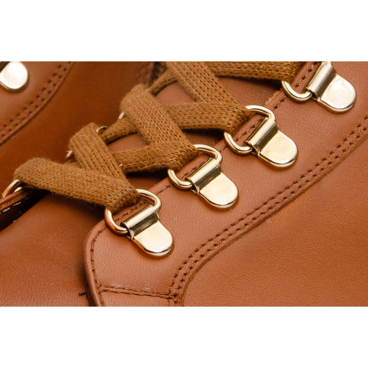 The Belgrano Tan Leather Lace-Up Ankle Women Boot With a Side Zipper
