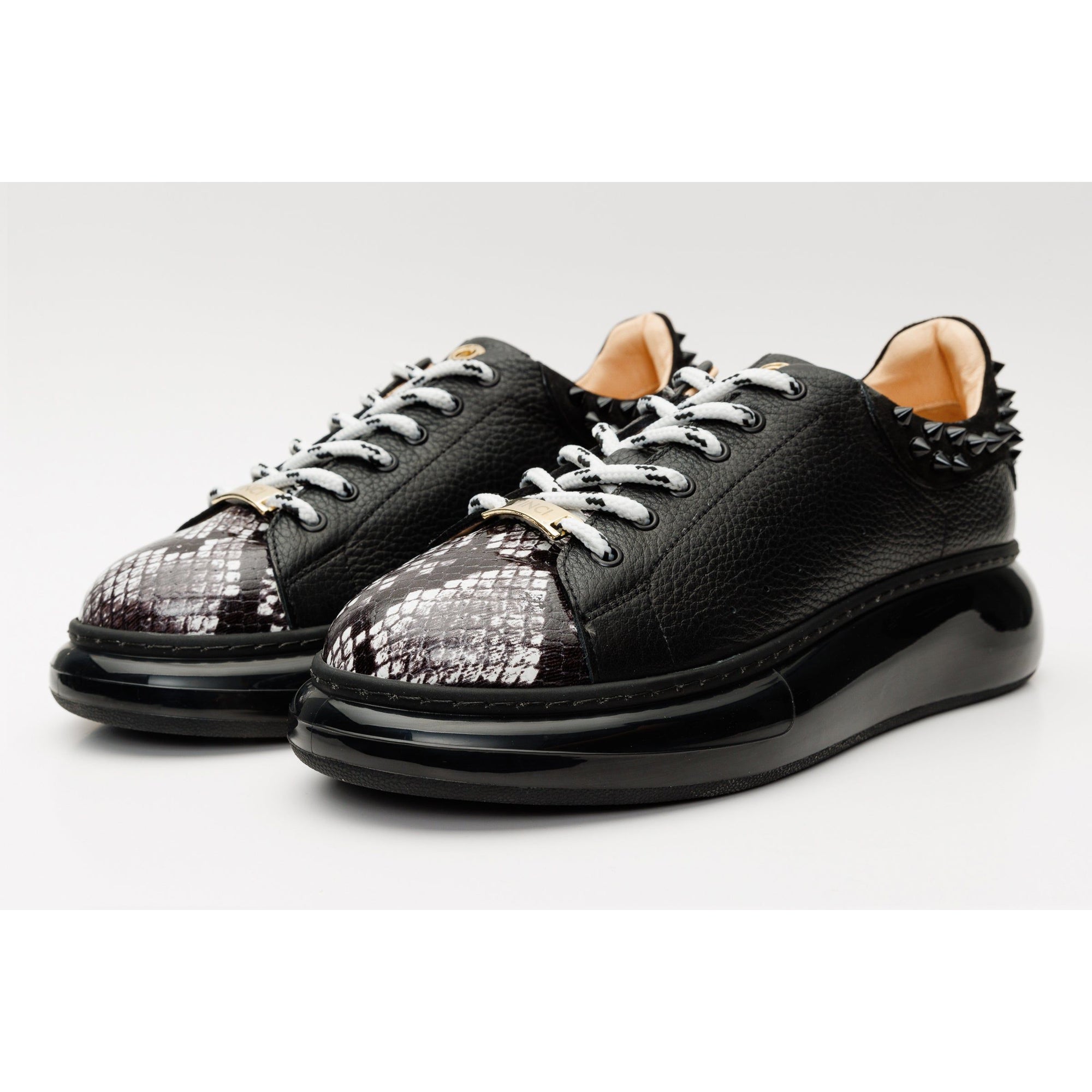 The Venezia Black Leather Women Sneaker