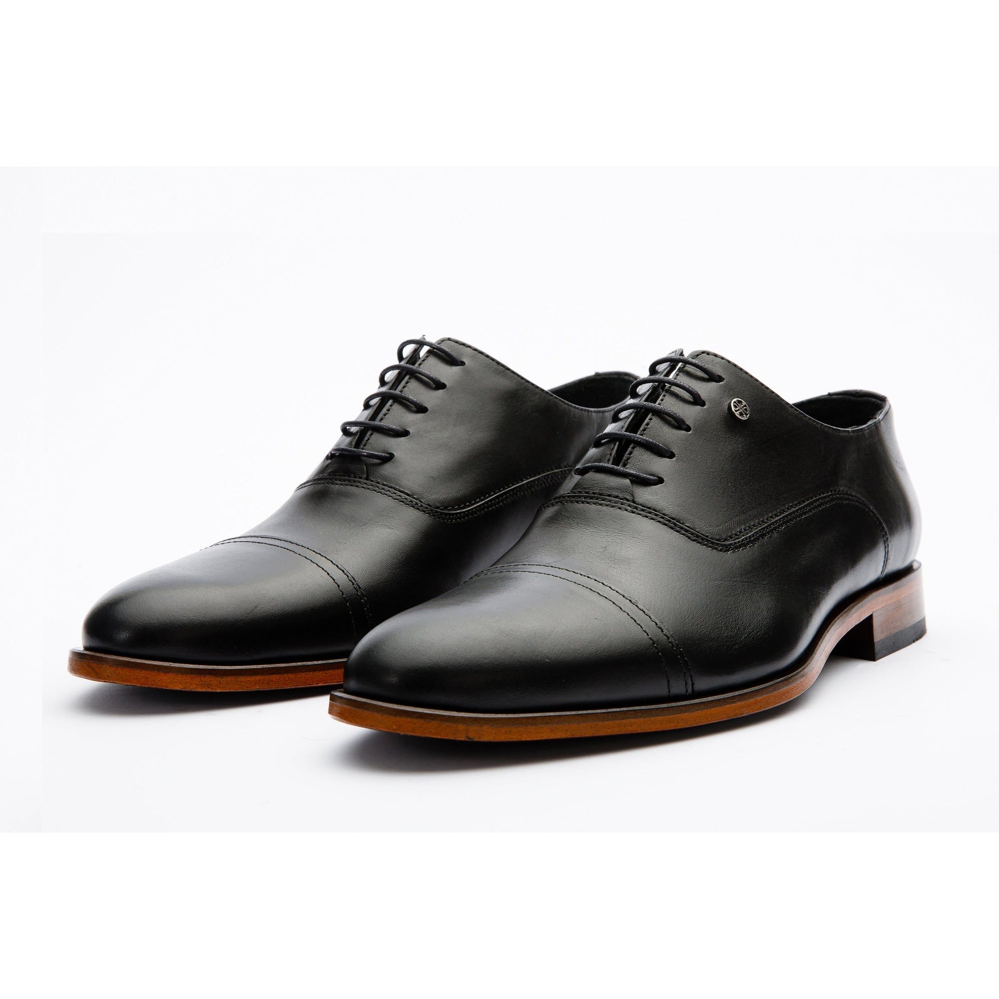 The Gambaha Black Leather Quarter Brogue Cap Toe Oxford Men Shoe