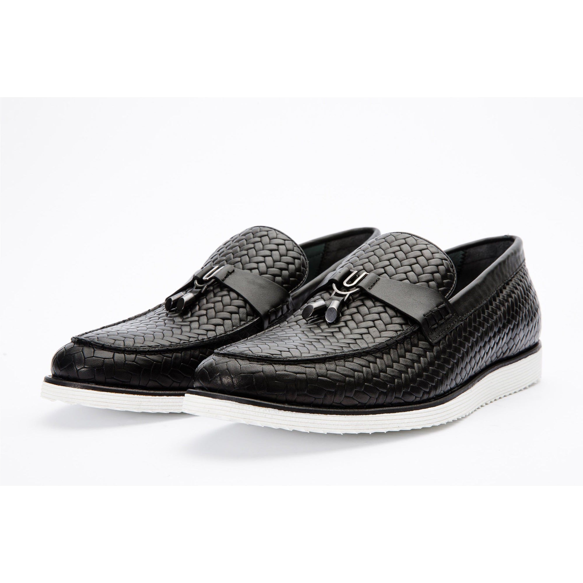 The Sperry Black Leather Tassel Loafer Men Shoe