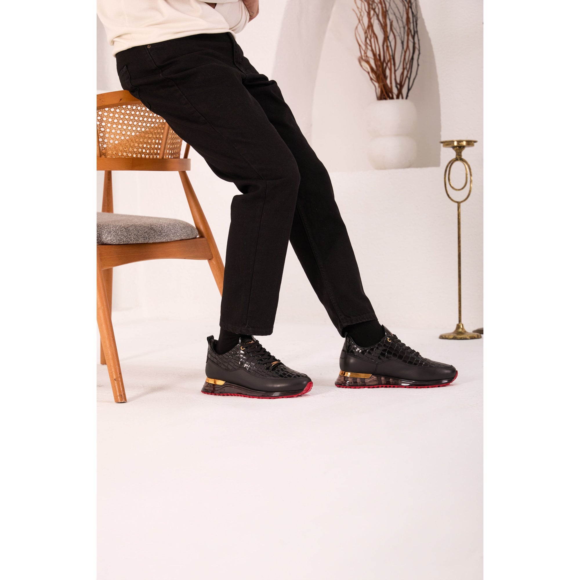 The Marseille Black Leather Men Sneaker