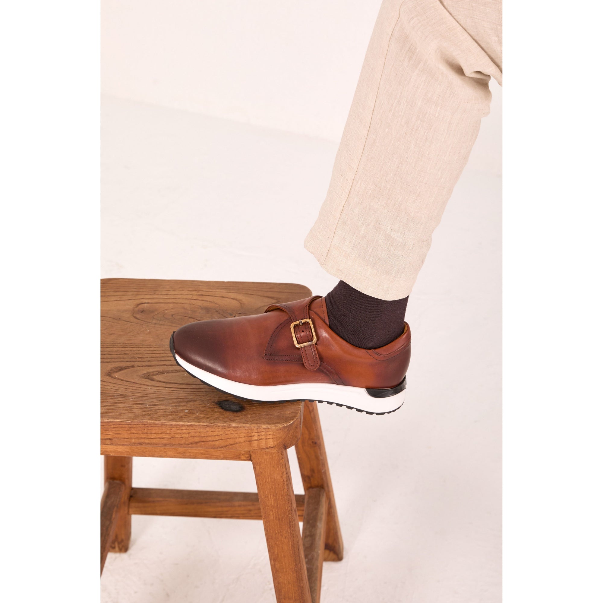 The Torino Tan Leather Men Sneaker