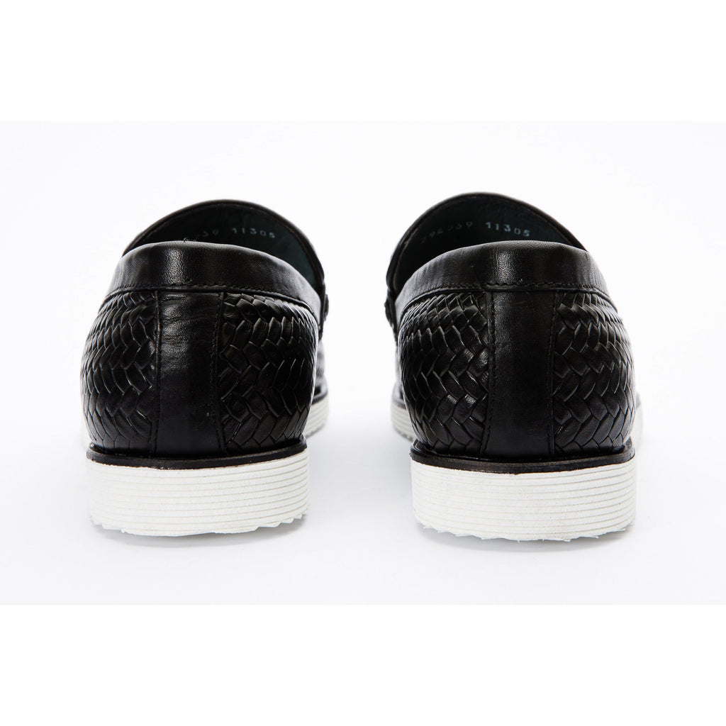 The Sperry Black Leather Tassel Loafer Men Shoe
