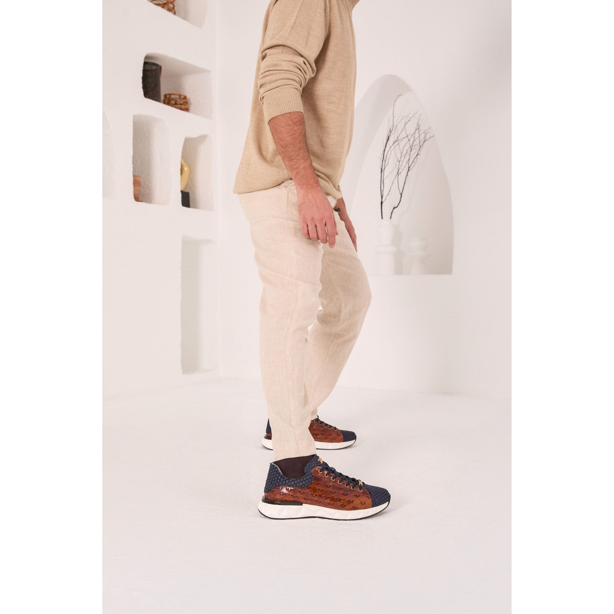 The Caesars Navy & Tan Leather Men Sneaker