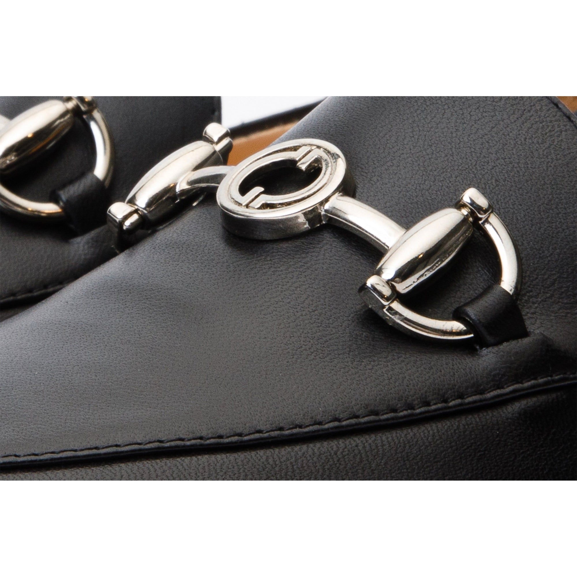 Luanda Black Leather Women Flat Shoe