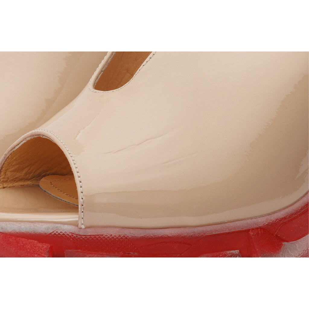 The Caratal Cream Patent Leather Women Sandal