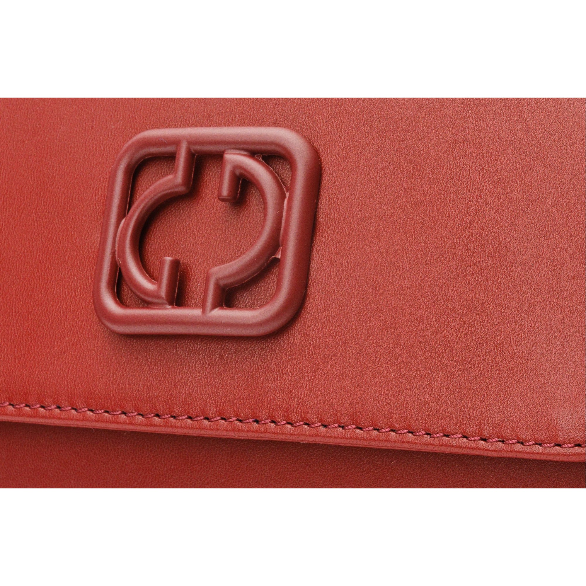The Maneadero Dark Red Leather Handbag