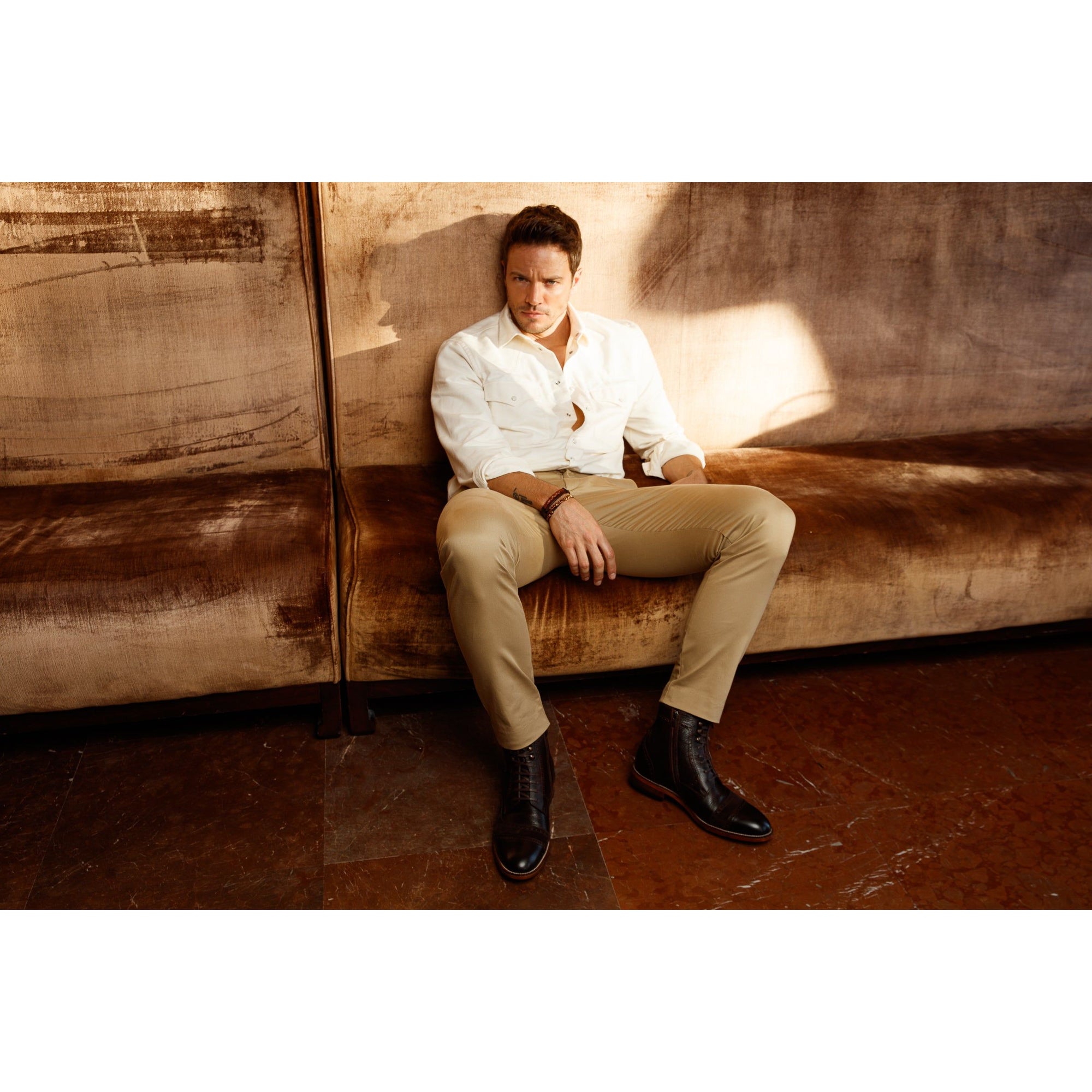 The Anderson Brown Leather & Suede Brogue Lace-Up Men Boot with a Zipper