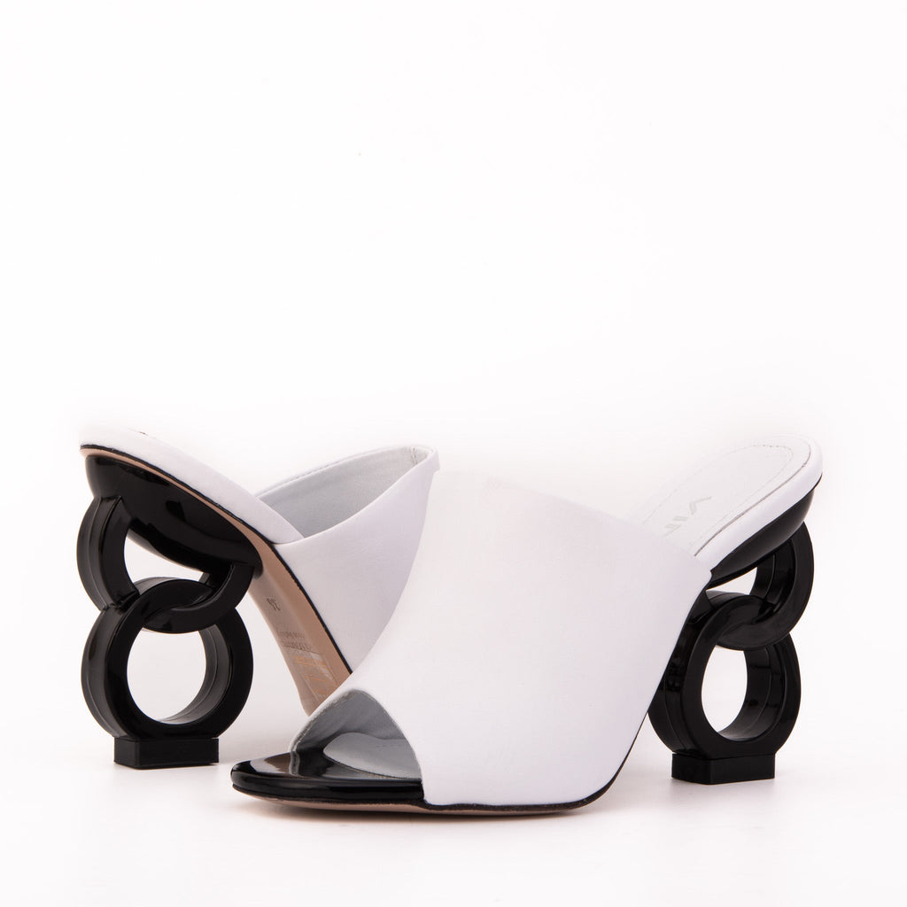The Cymmer White Leather Women Sandal