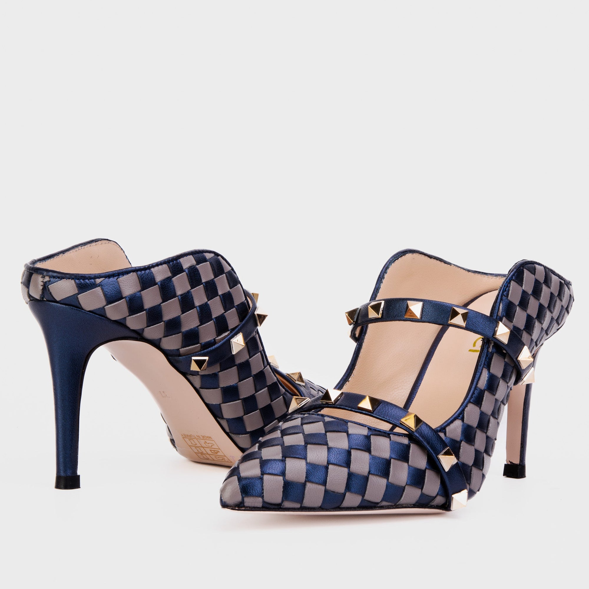 Vinci The Dosso Navy Blue Handwoven Pointy Toe Leather Women Sandal