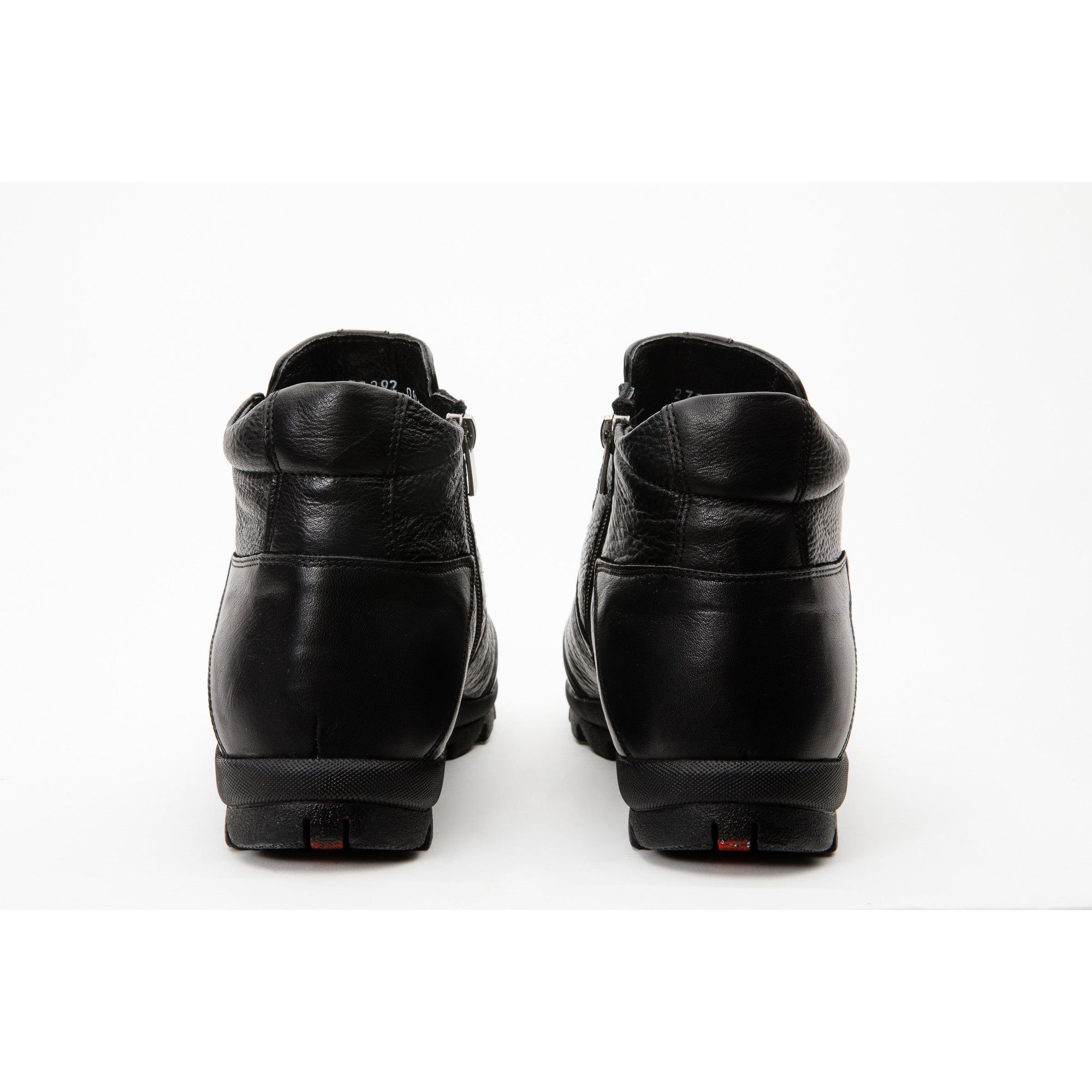 The Montreal Black Leather Casual Zip-Up Ankle Men Boot
