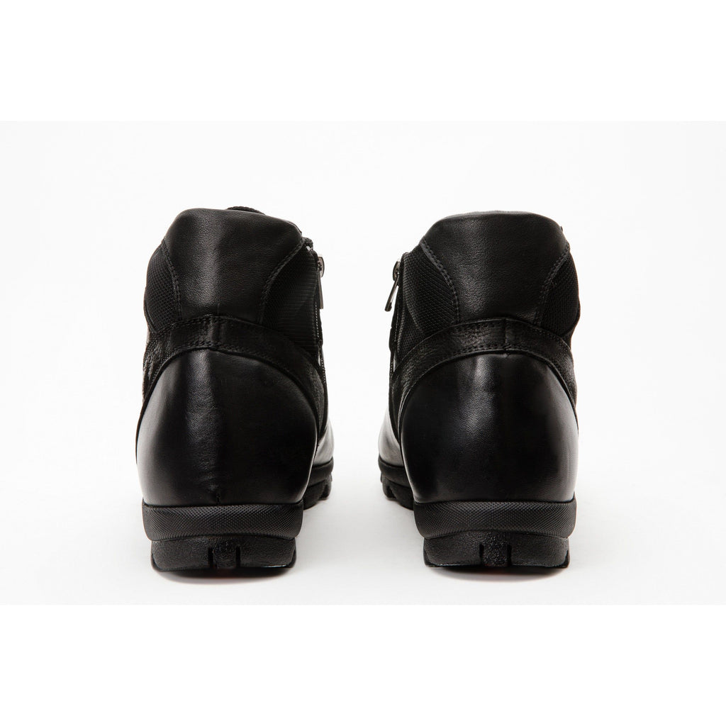 The Houston Leather Black Lace-Up Casual Men Boot with a Zipper