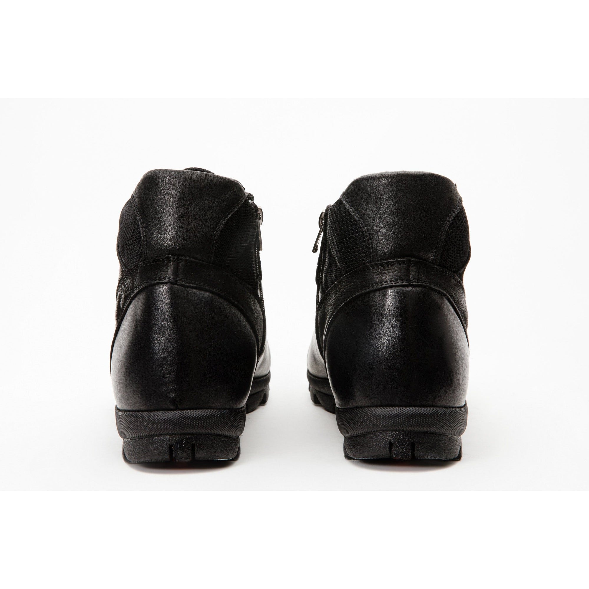 The Houston Leather Black Lace-Up Casual Men Boot with a Zipper