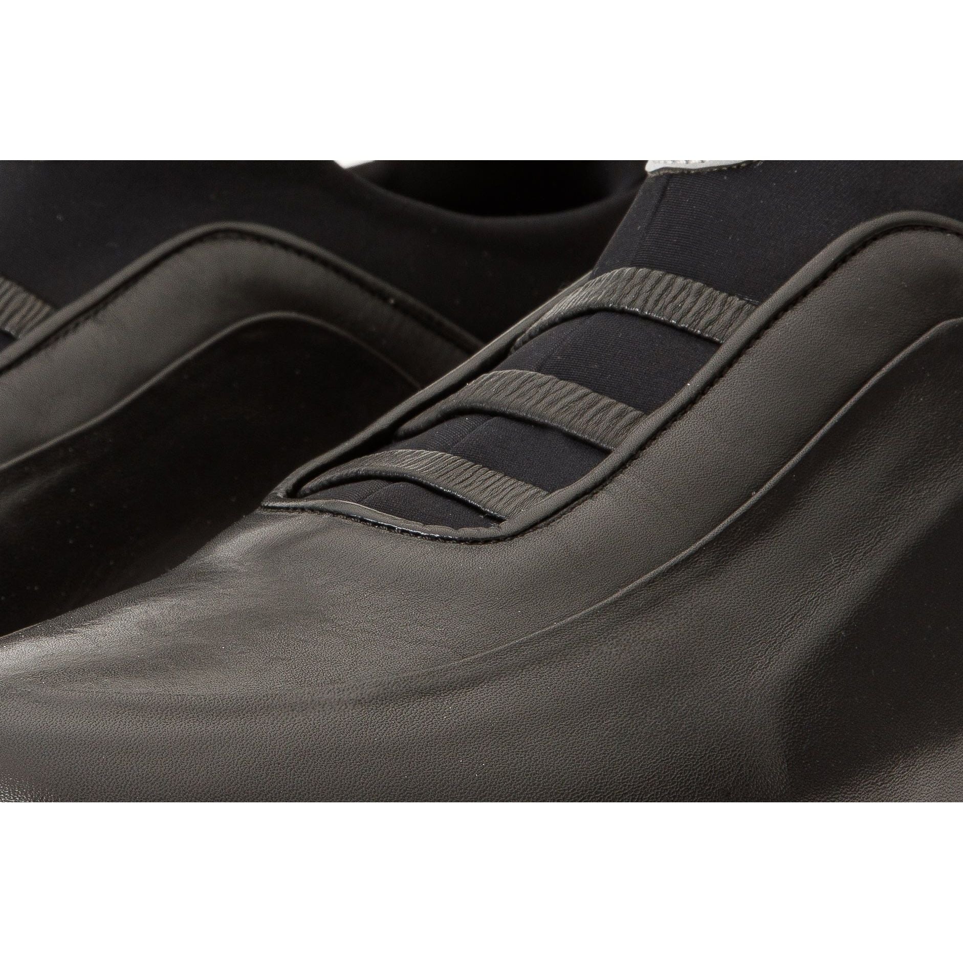 The Sonoma Black Leather Men Sneaker