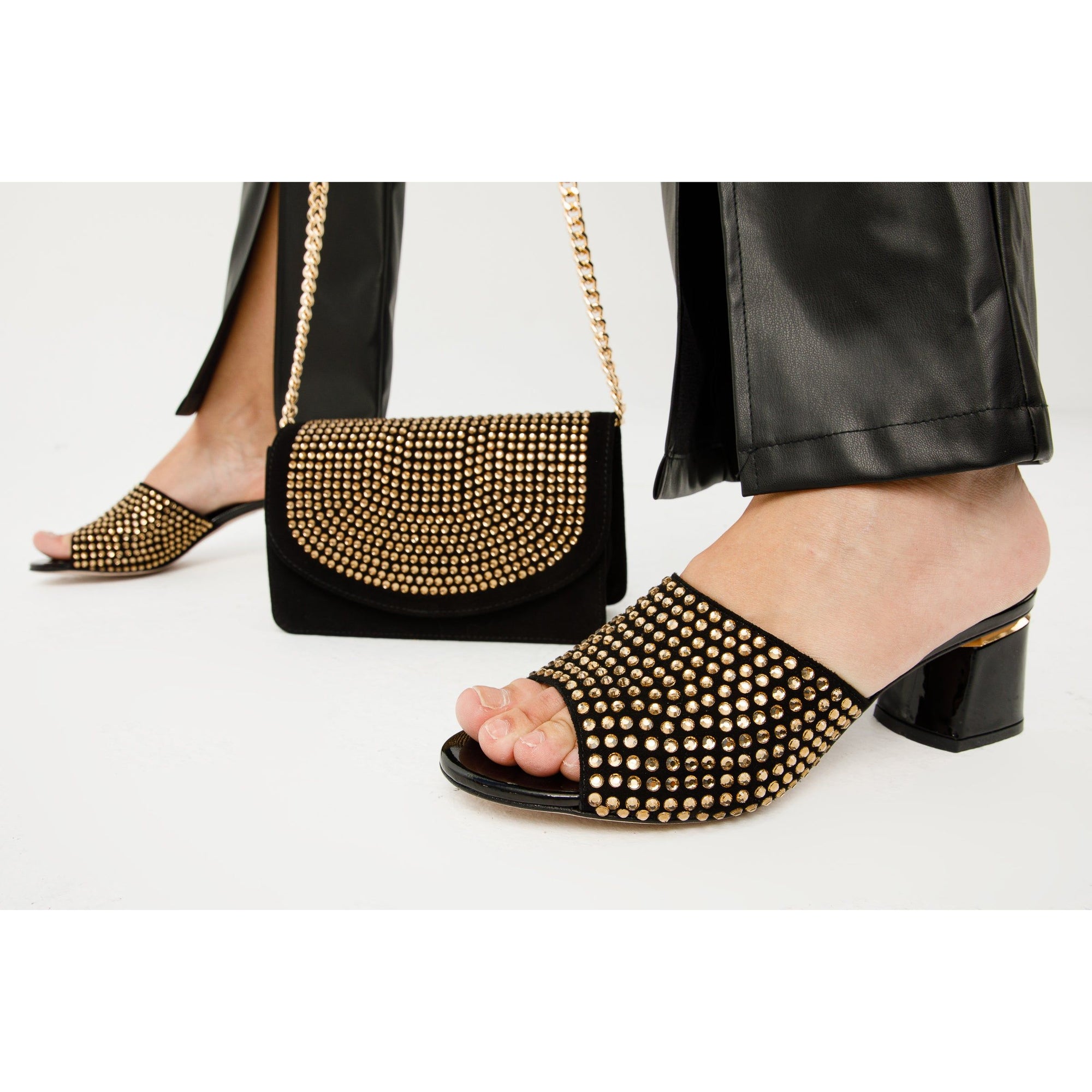 The Ailano Gold Glitter Leather Women Sandal