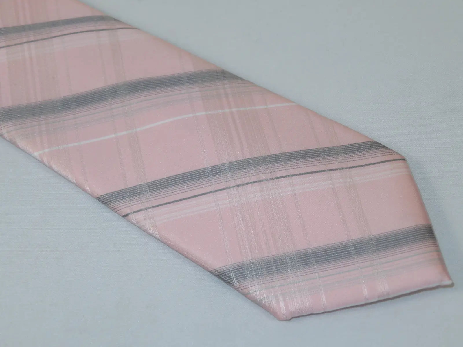 Men's Calvin Klein Tie Classic Woven Silky Feel #Calvin-1 Pink