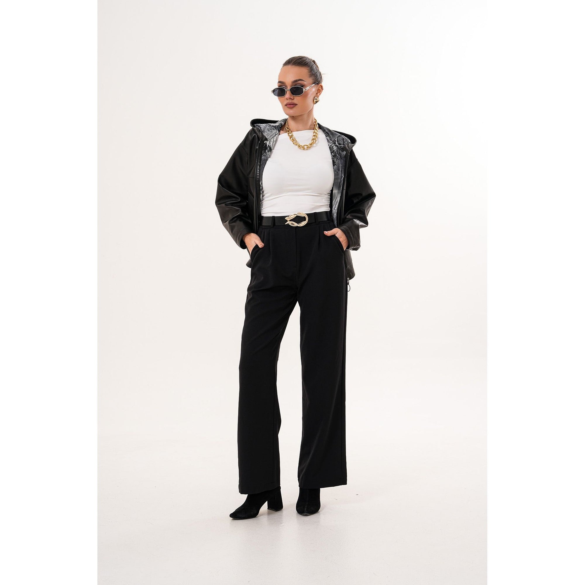 The Calyra Reversible Leather Women Jacket – Black