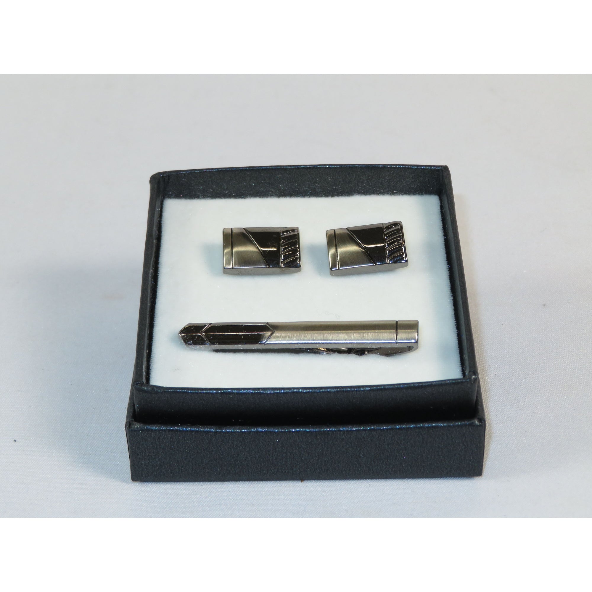 Men's Cufflink/Tie Bar Clip Set 3Pcs By Pierre Cavelli Turkey PCJ-19 Silver