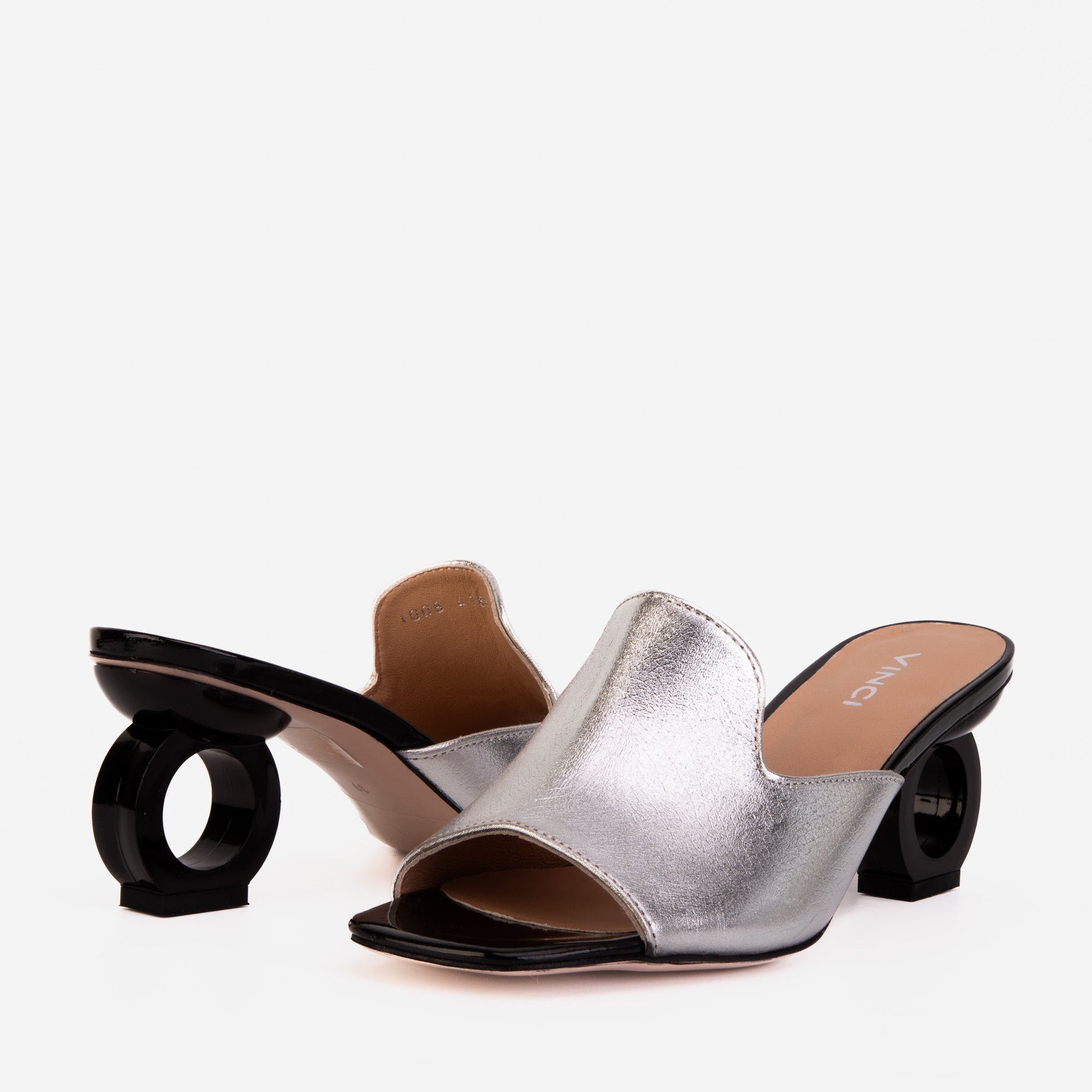 Vinci The Tory Silver Leather Women Sandal Circle Heel Design