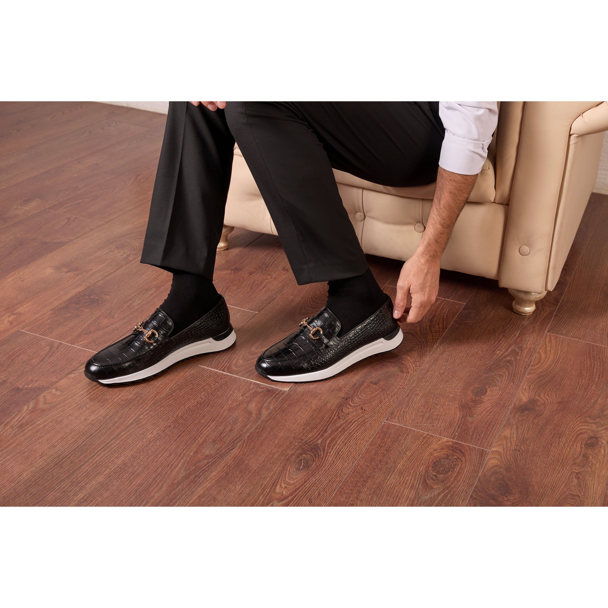 The Padova Black Leather Men Sneaker