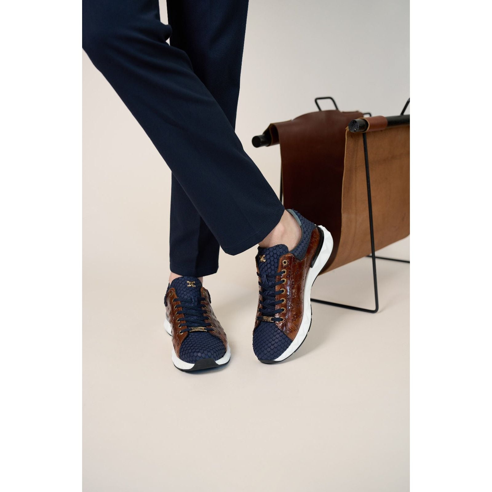 The Caesars Navy & Tan Leather Men Sneaker