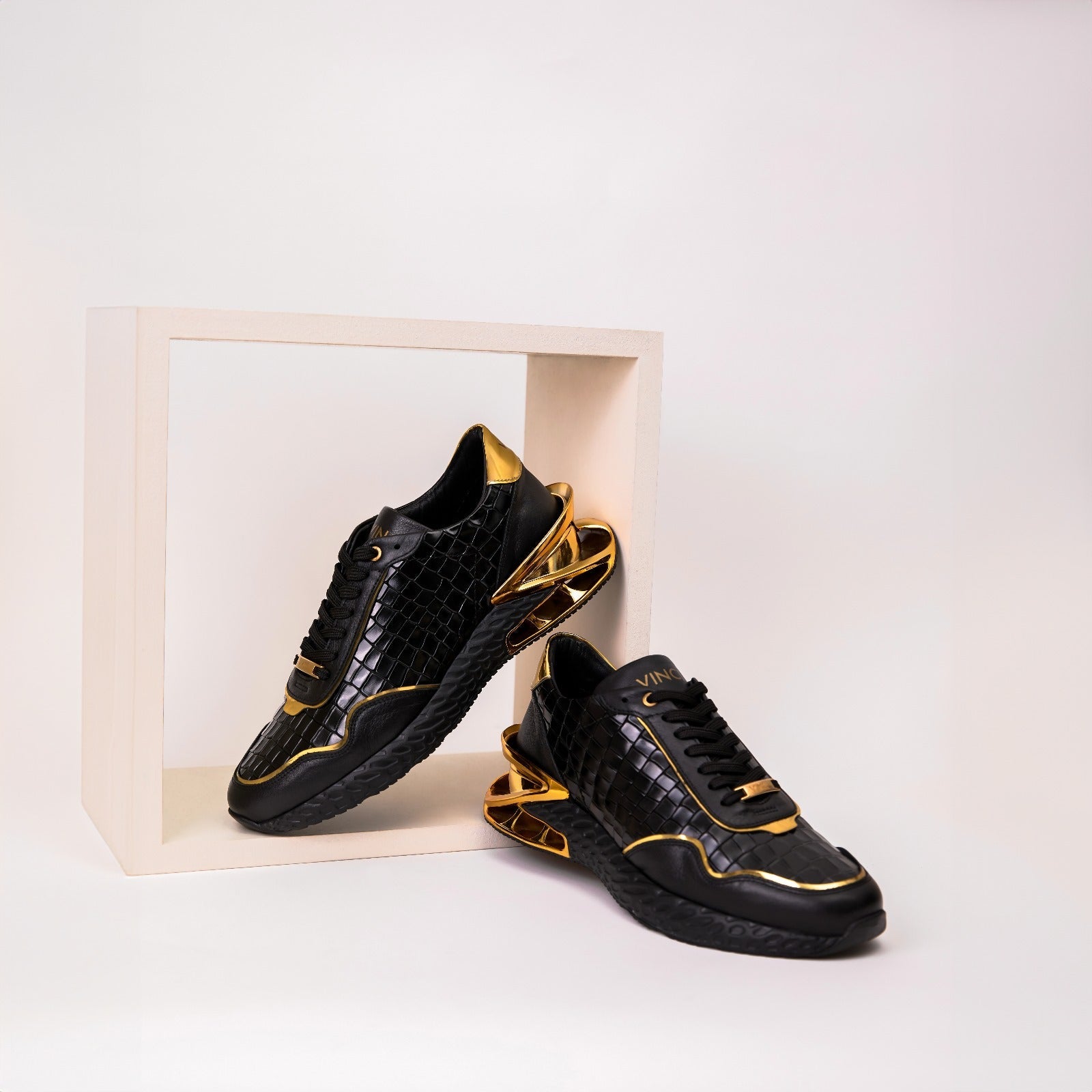 Vinci The Bellagio Black & Gold Leather Men Sneaker