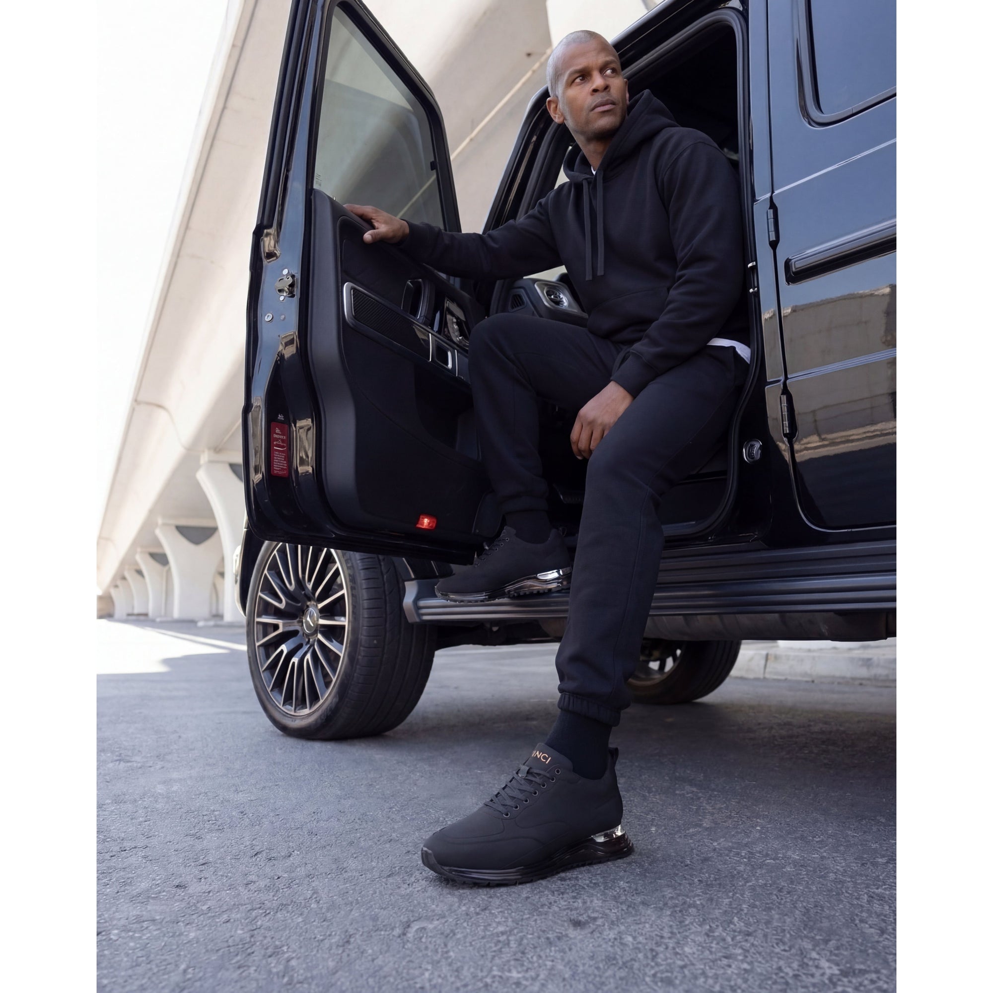 The Lexington Black Men Sneaker