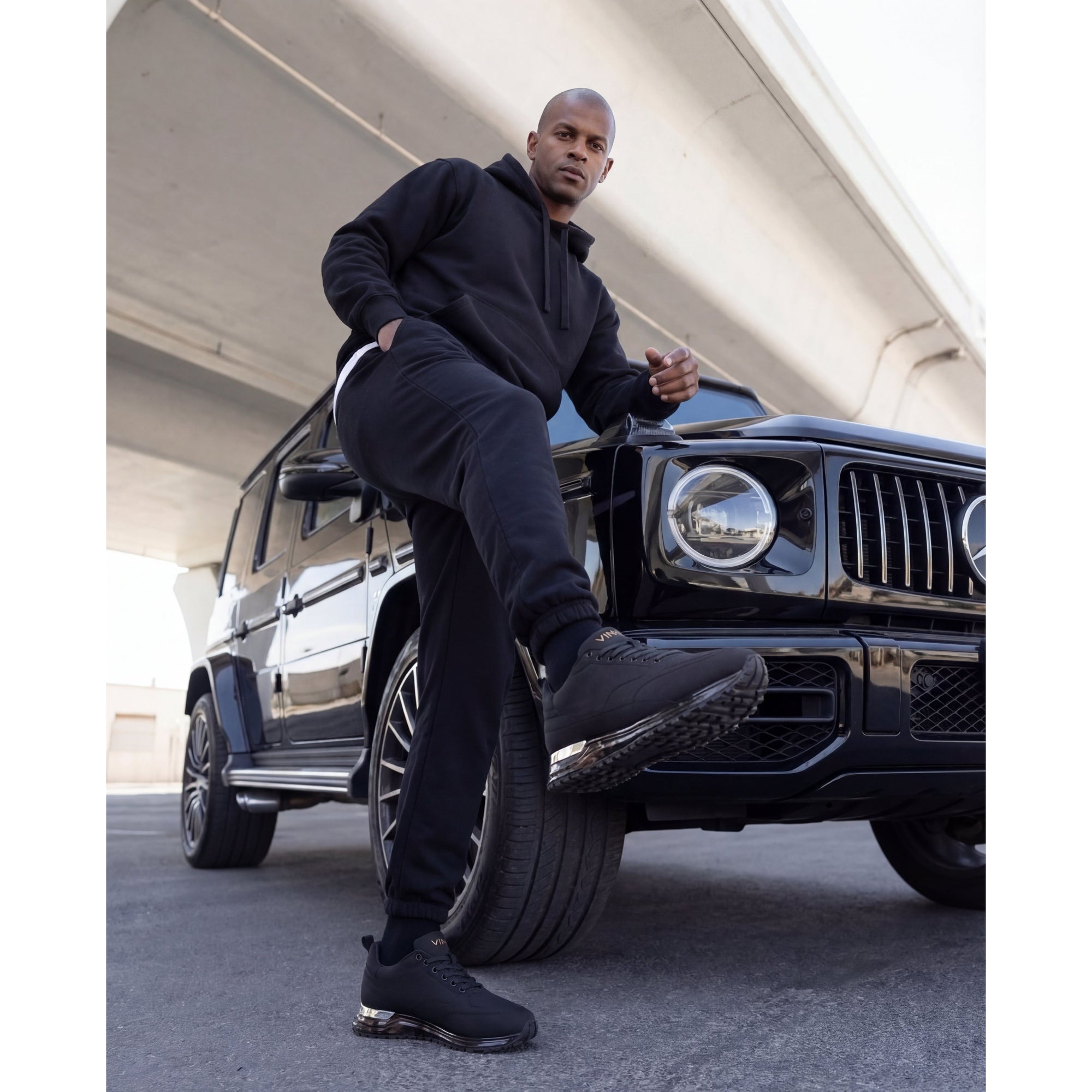 The Lexington Black Men Sneaker