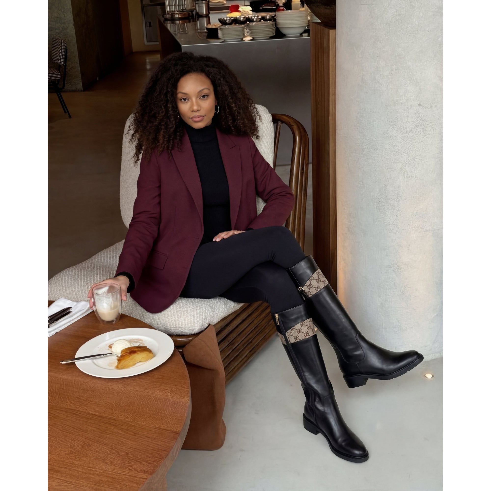 Vinci The Bellina Black Leather Women’s Knee-High Women Boot