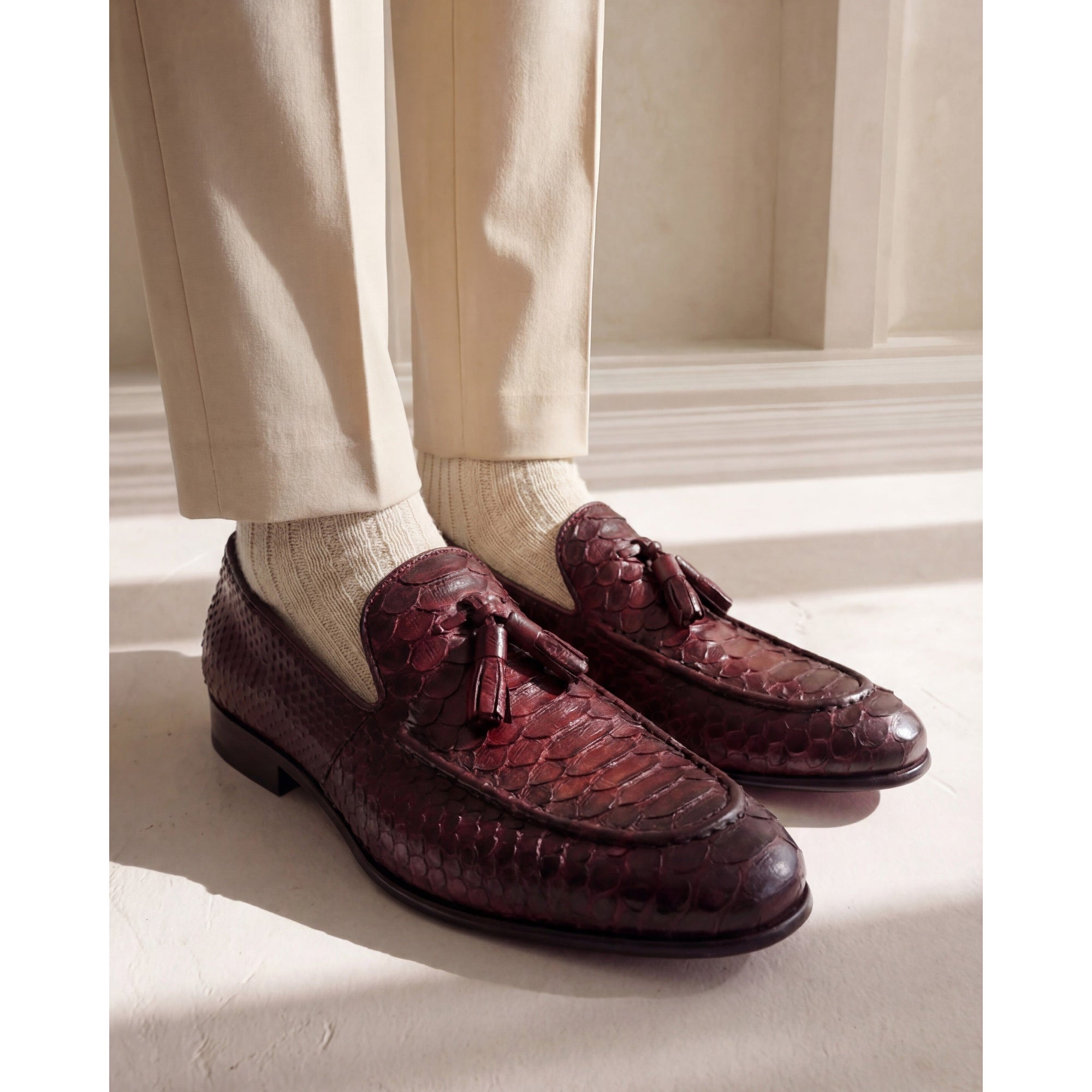 Vinci The Bethesda Burgundy Pyhtn Skin Leather Tassel Loafer Men Shoes