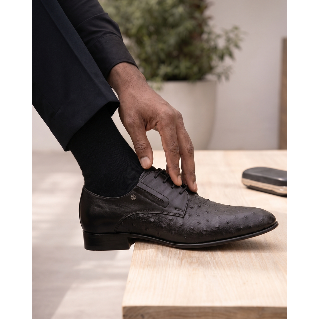The Porto Alegre Black Leather Derby Men Shoe