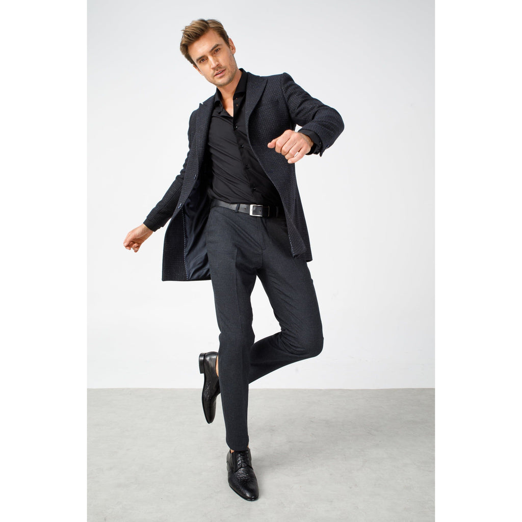 The Porto Alegre Black Leather Derby Men Shoe