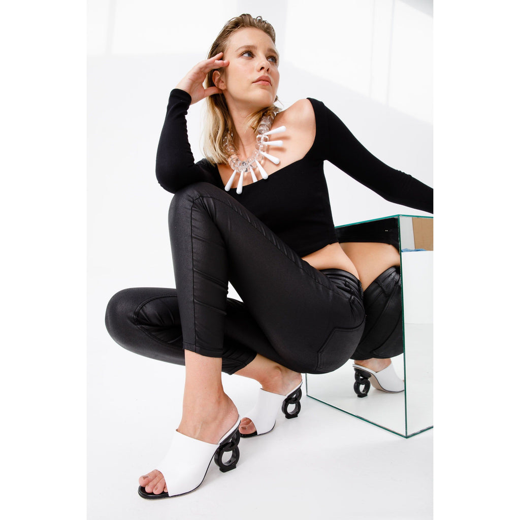 The Cymmer White Leather Women Sandal