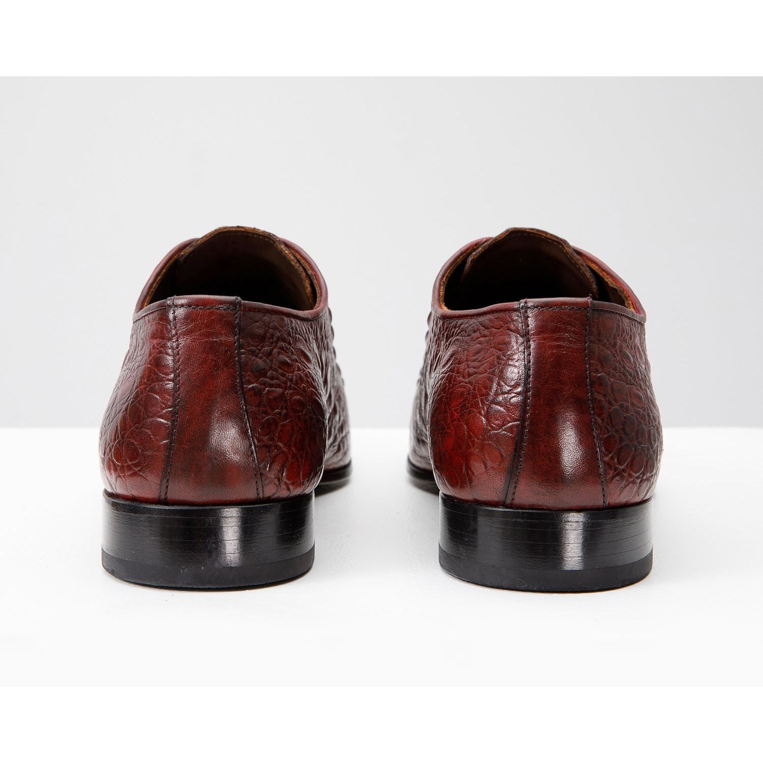 The Randor Burgundy Crocodile Leather Oxford Men Shoe