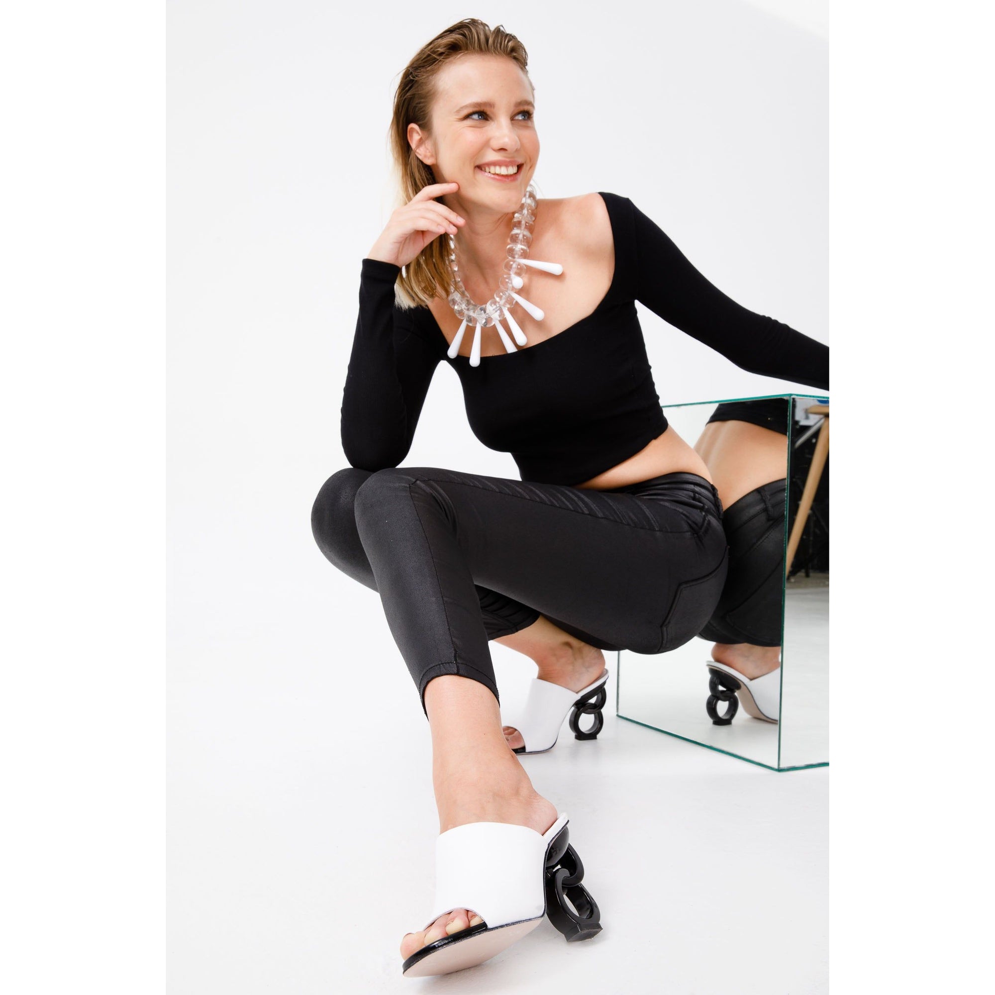 The Cymmer White Leather Women Sandal