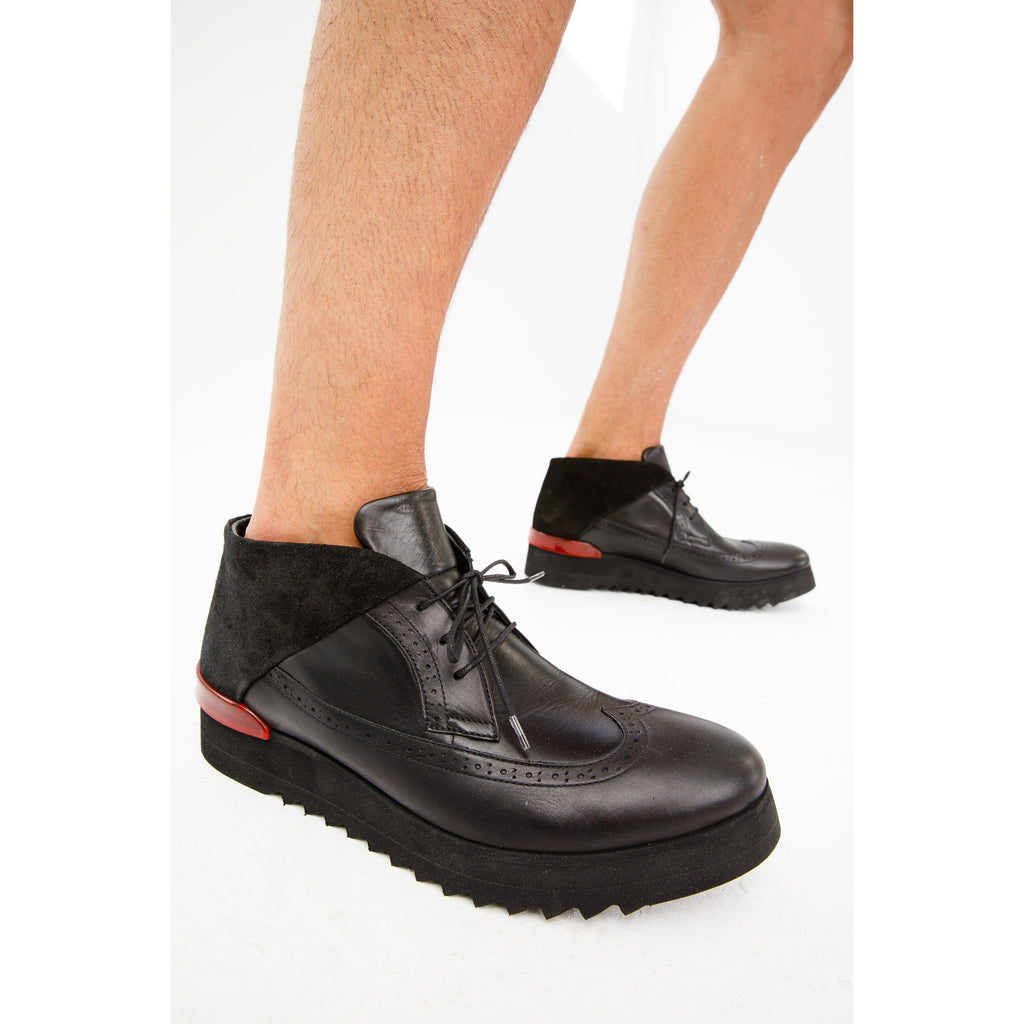 The Kagan Black Wingtip Chukka Men Sneaker Boot