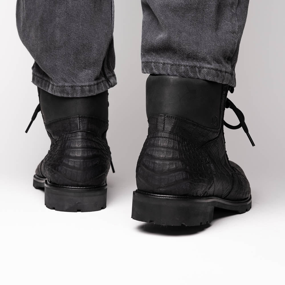 LEONI Genuine Caiman Belly Boot Oil Black